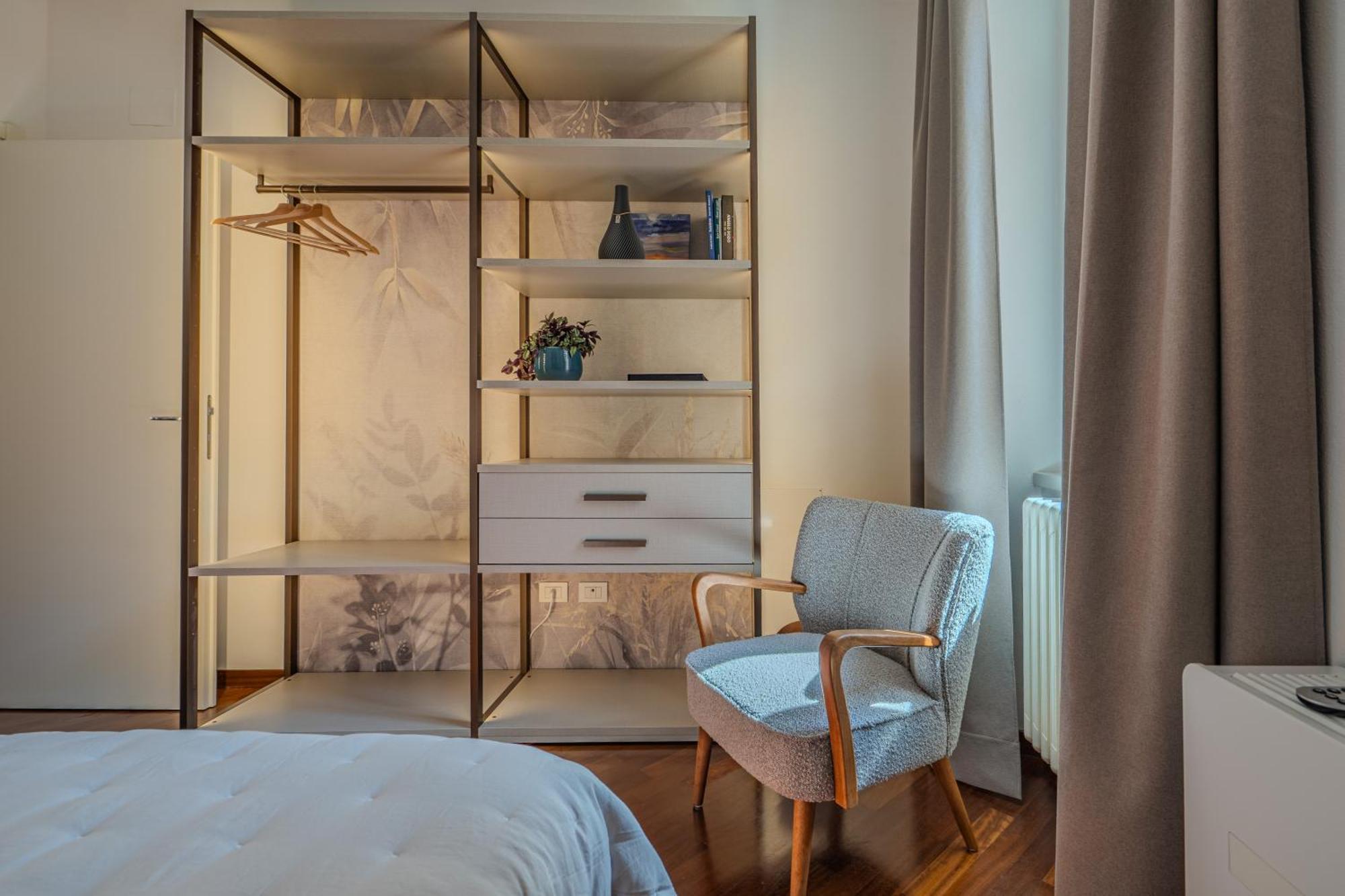 Apartment Greenlake & Parking Como